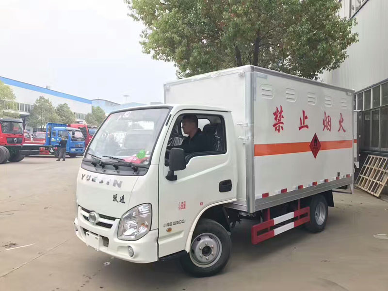 躍進3.3米汽油(藍牌)氣體廂式車