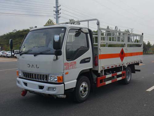 江淮駿鈴4.1米(額載3.8噸)氣瓶車(chē)